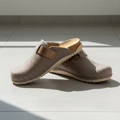  Podowell - Iris (Camel)